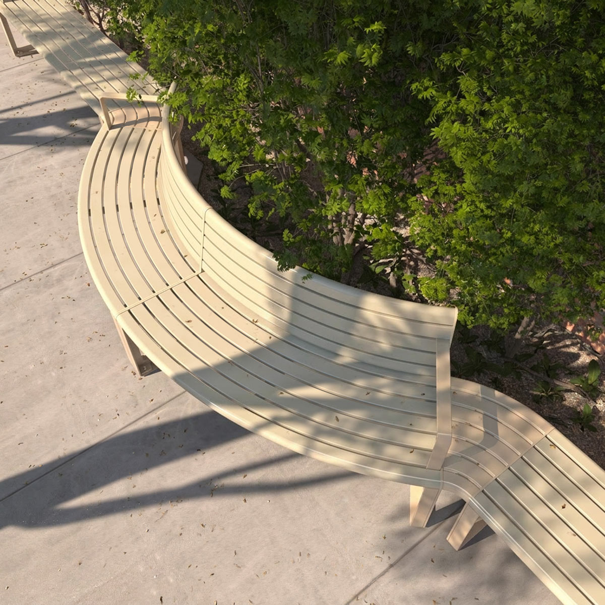 Bayside Curved Concave Seat with Back