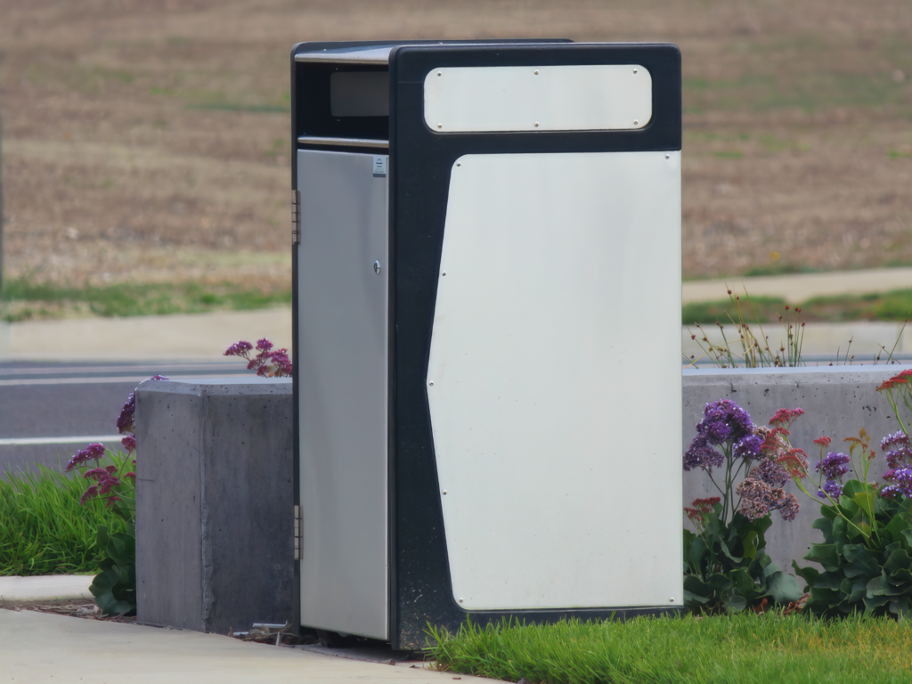 Fulcrum Bin Surround